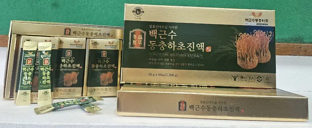 발효산야초가미된 동충하초진액 20g X 60포